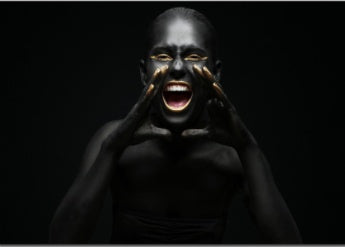 Peinture Sur Toile Femme Africaine Lèvres Dorées Mur Moderne Décoration Intérieure Élégante Oeuvre Contemporaine