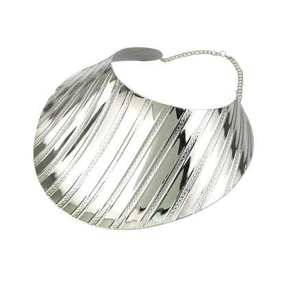 Collier Ras de Cou Géométrique Exagéré Européen Américain pour Femme Métal Élégant et Moderne